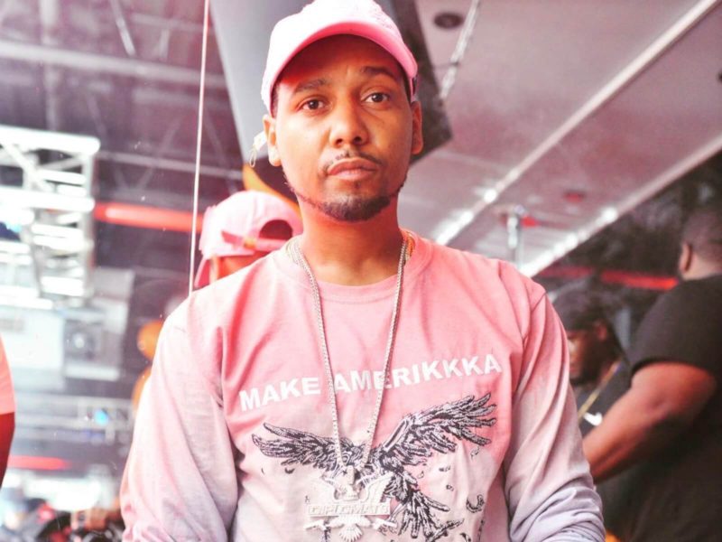 Juelz Santana Runs From Newark Airport After Tsa Finds Gun In His Bag According2hiphop 