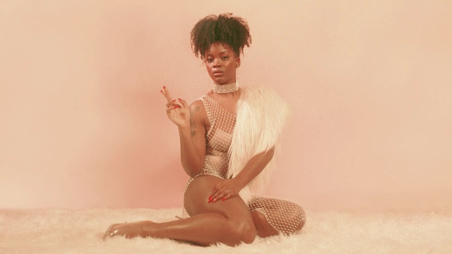 ari lennox
