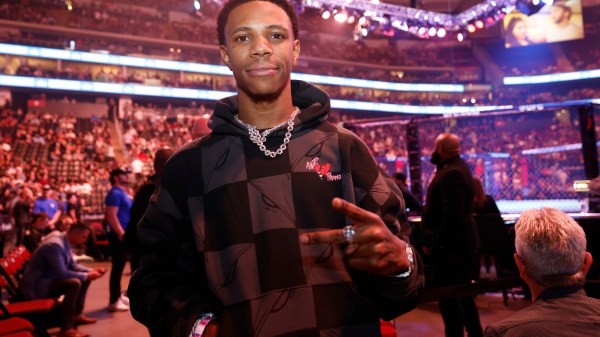 a boogie wit da hoodie